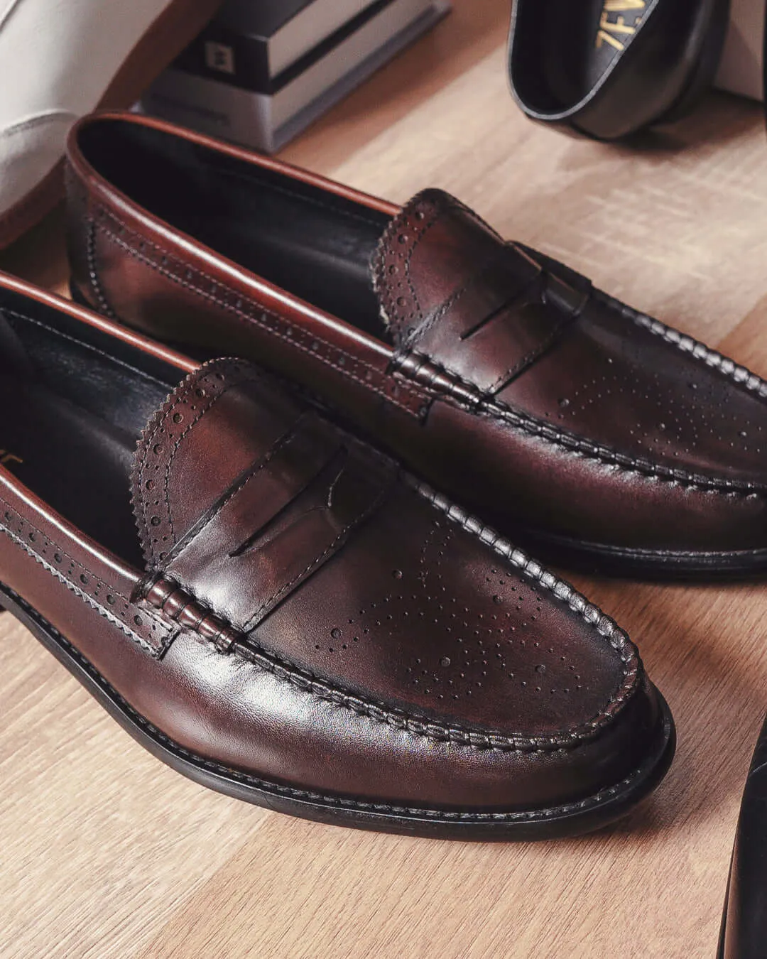 Brogue Penny Loafer - Coffee