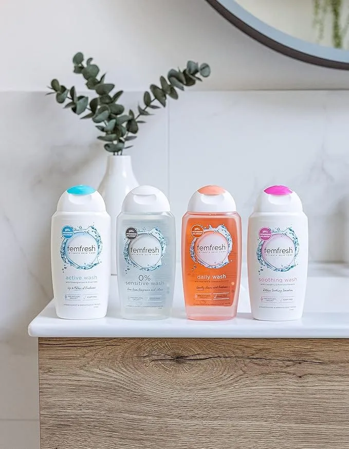 Femfresh Ultimate Care Soothing Wash (250ml)