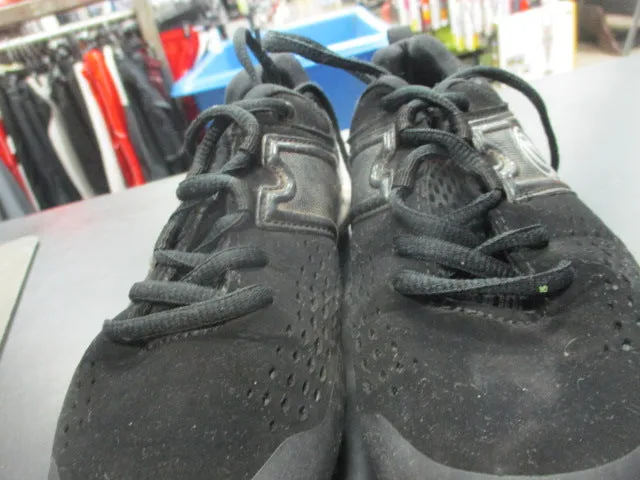 Used Rawlings Cleats Youth Size 2
